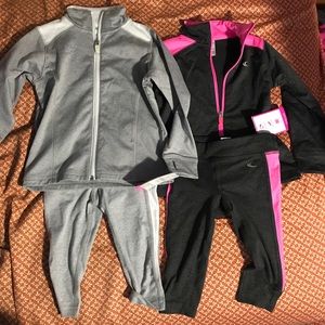 Two Carter sweatsuits size 3T